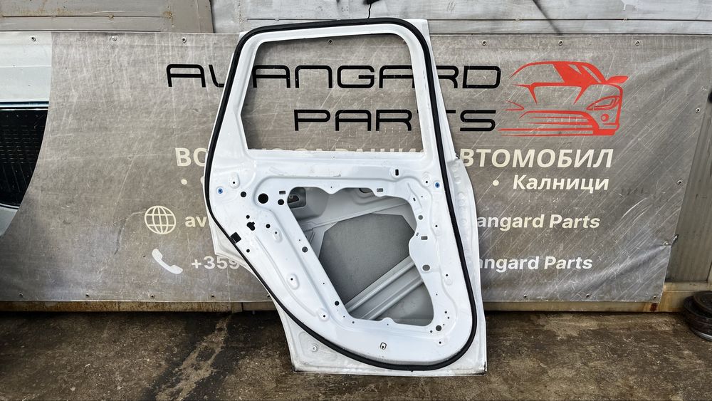 Задна дясна и задна лява и предна лява врата BMW X1 U11 2022-