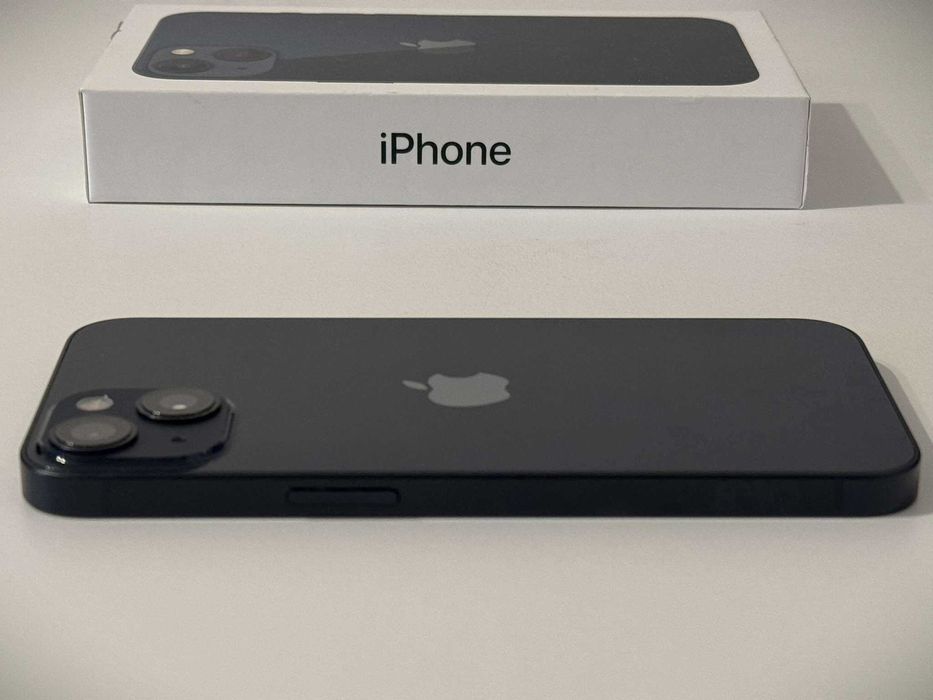 Бартер! iPhone 13 Midnight (Черен) 88% Батерия!