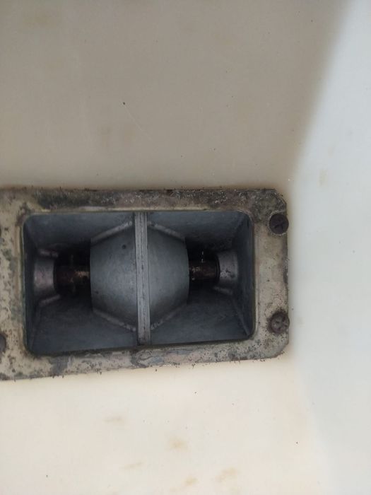 Semantoare de porumb monosem NG pe discuri cu 4 randuri