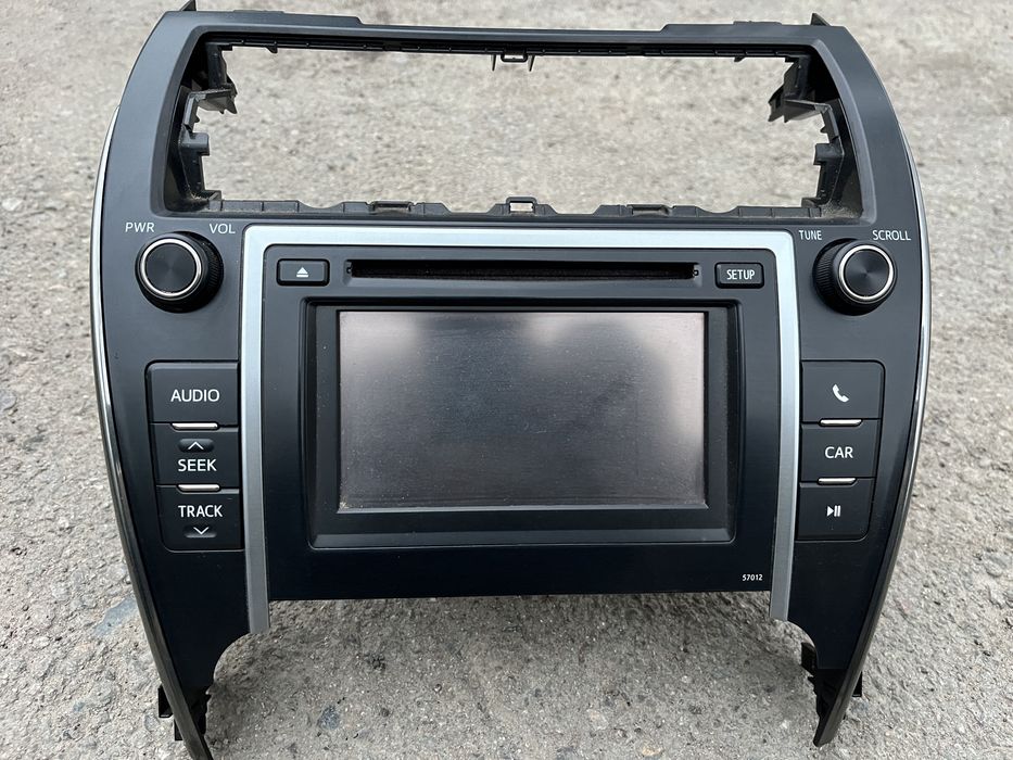 Штатная магнитола Камри 50