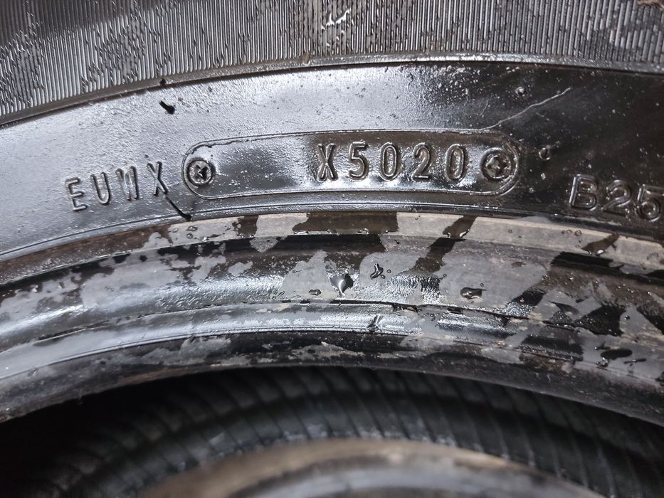 Продам шины 245/70 R17