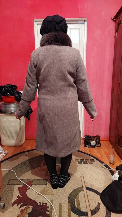 Новый пальто сатылады