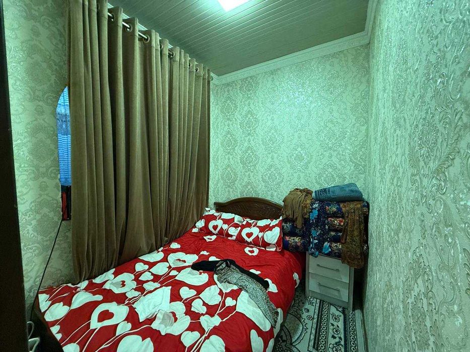 СРОЧНО !! Продается квартира в Яшнабаде 2/1/4 ( 54 кв/м ) Авиасозлар 2