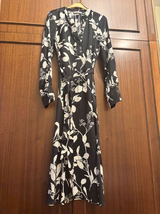 Рокля пролет/лято хс H&M