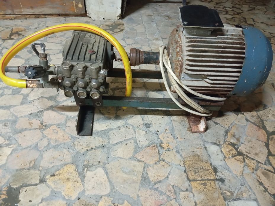 Апарат карчер профессиональный