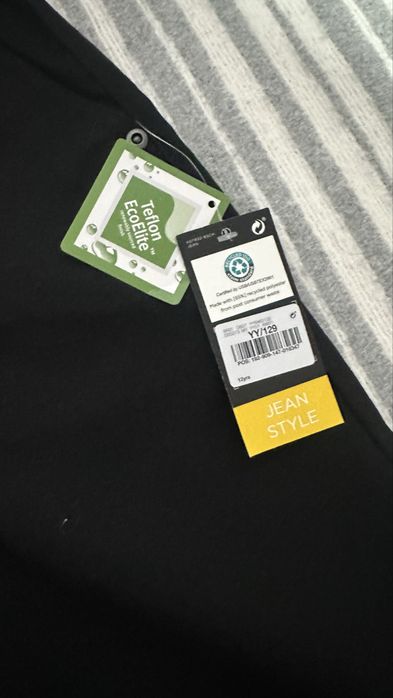 Брюки школьные, новые