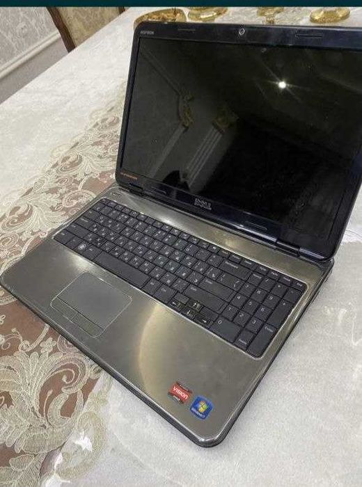 Dell Noutbuk holati ideal