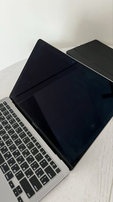 Macbook AIR 2020, M1