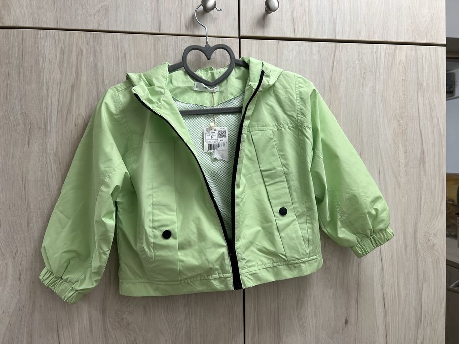 Geaca ploaie marime 116 5/6 ani