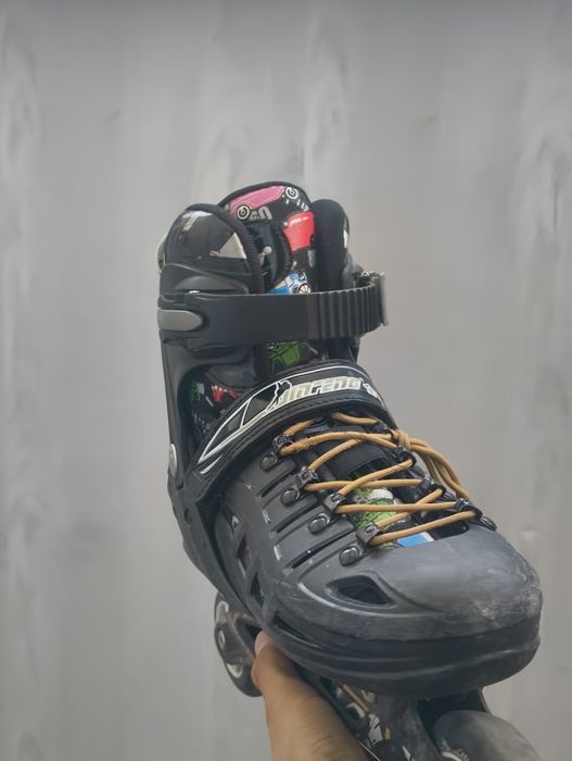 Продам роликовые коньки