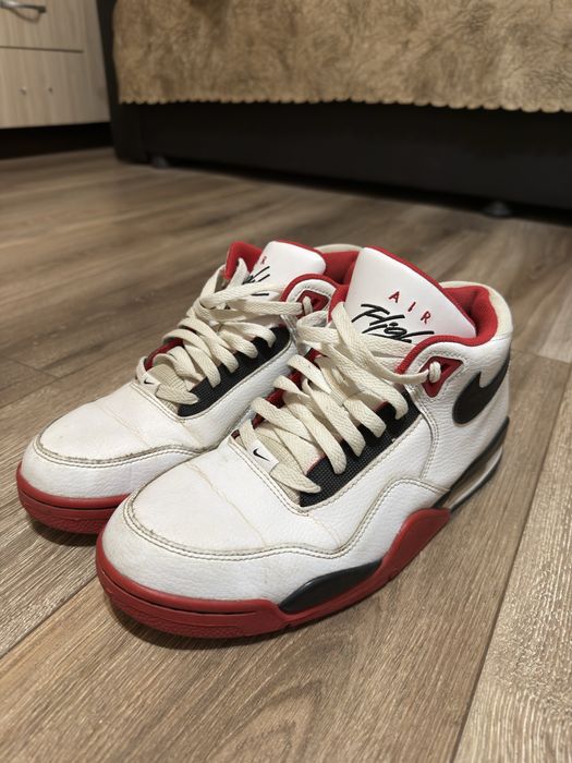 Nike Flight Legacy