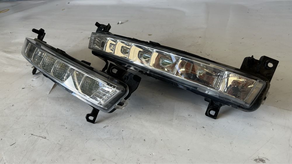 Ляв и десен халоген Citroen C4 Grand Picasso 2007-2013