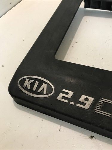 Капак на двигателя за KIA Sedona 2.9 CRDi (2002-2006) 281924X33