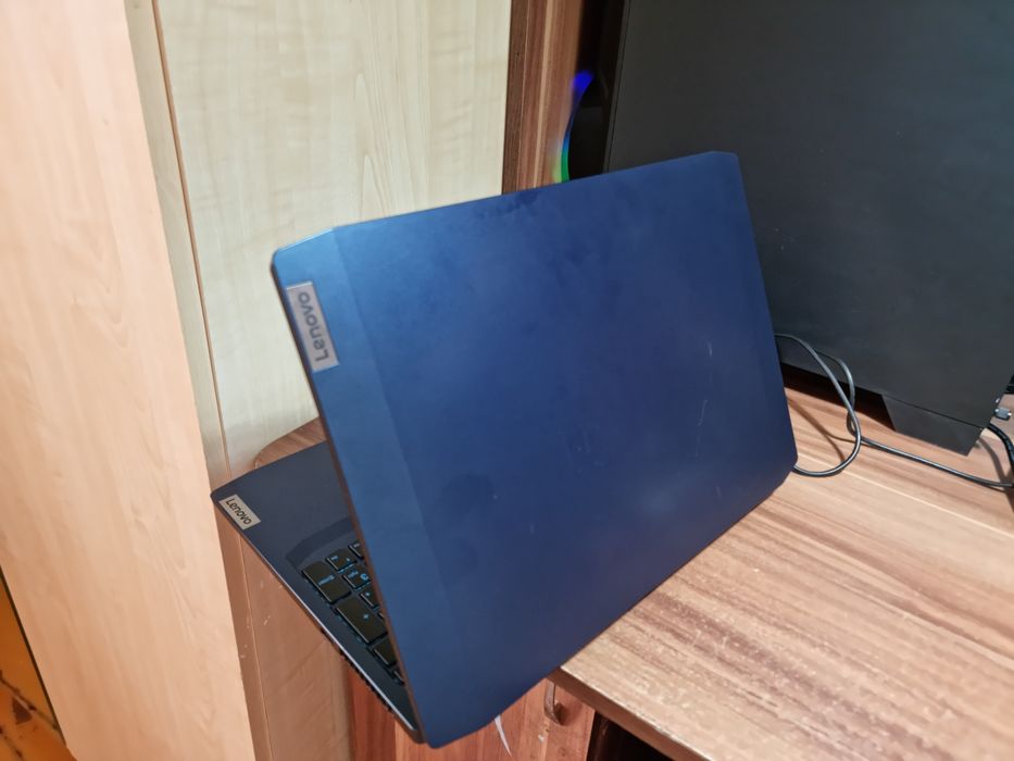 Продам ноутбук Леново