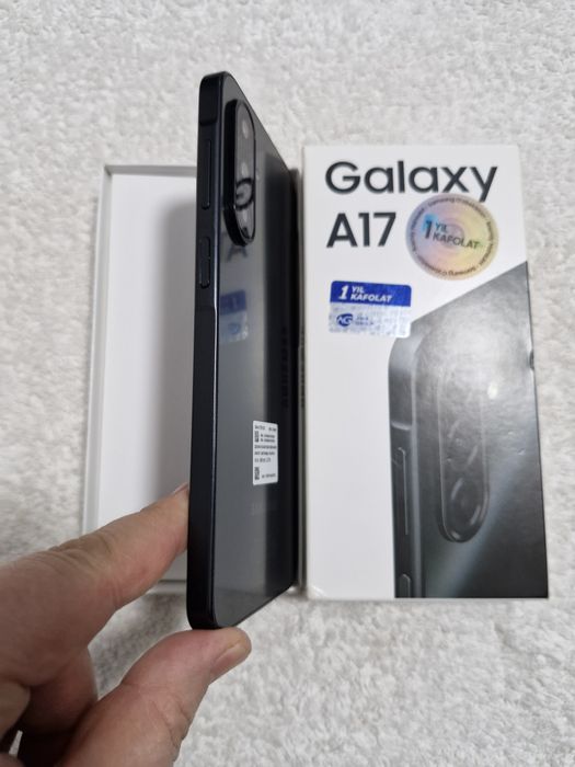 Samsung Galaxy A17  8/256GB IDEAL