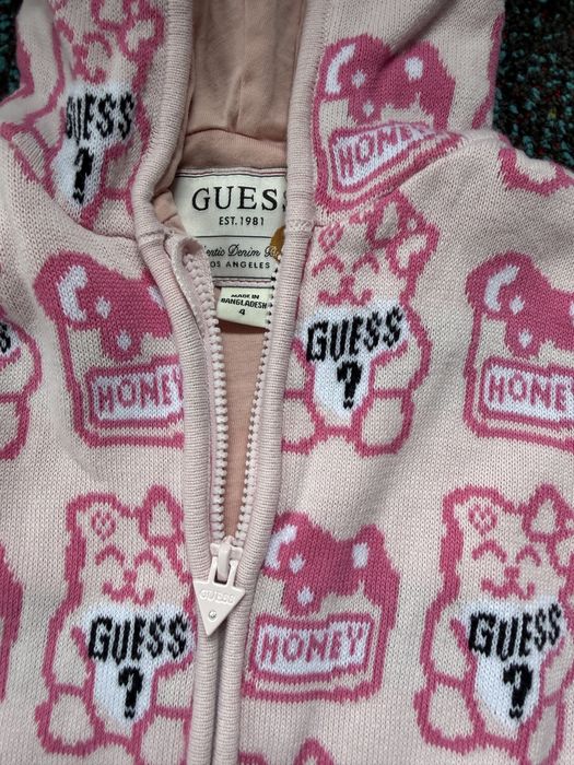Жилетка за момиче на Guess