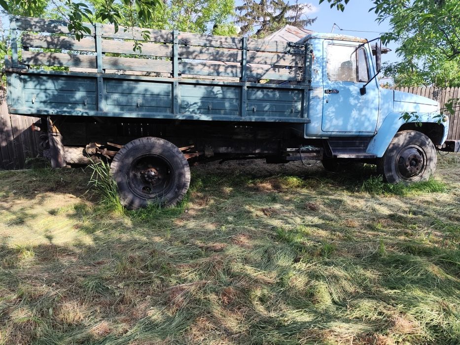 Vând motor ARO fi102