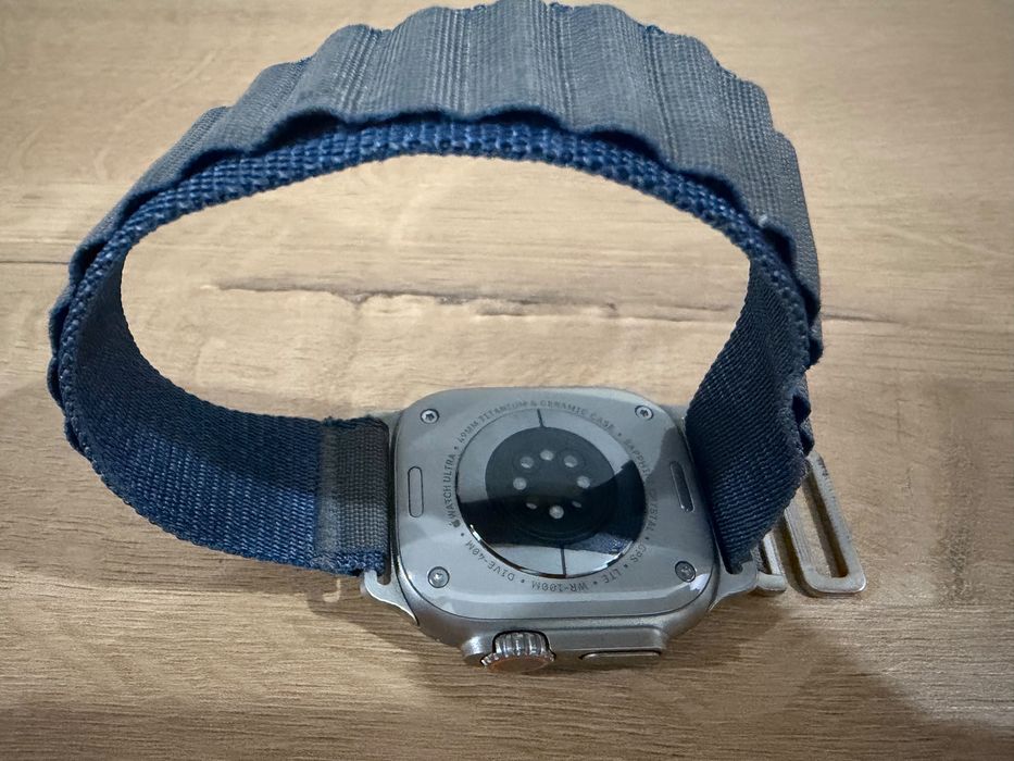 Apple watch yltra 1 49 mm