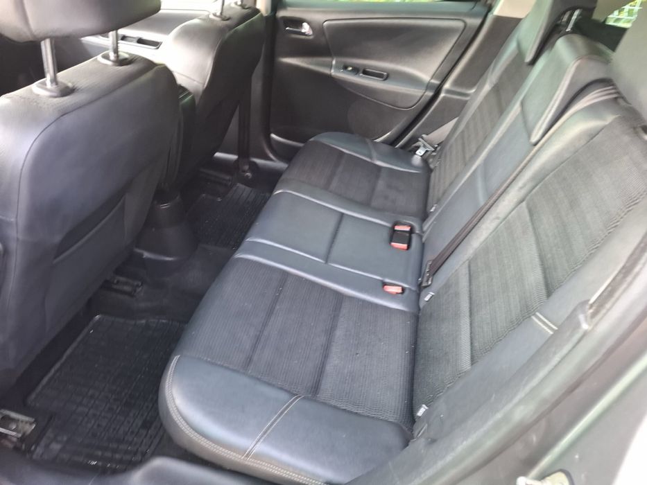 Peugeot 207 sw 1.6 hdi