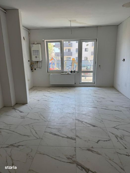 Aparatment 52 mp + Curte Proprie 55mp + Loc de parcare Subteran