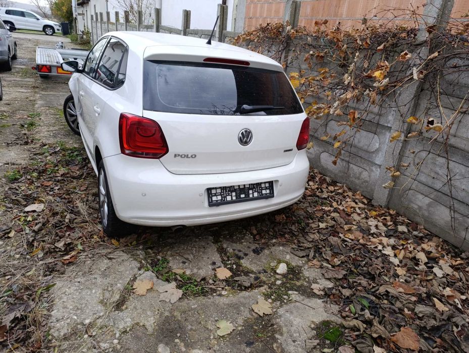 Dezmembrez volkswagen vw polo 6R 2011 1.4 bifuel benzina gaz cod CMAA