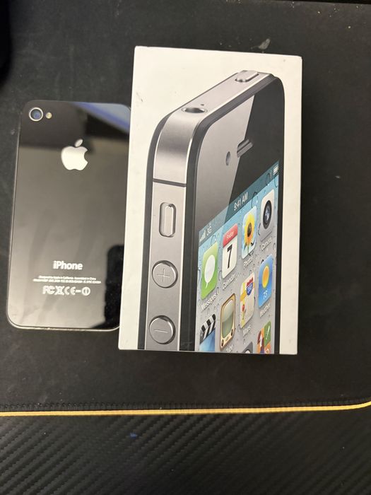 iPhone 4S 8GB Negru + Cutia lui originală (Piese / iCloud)