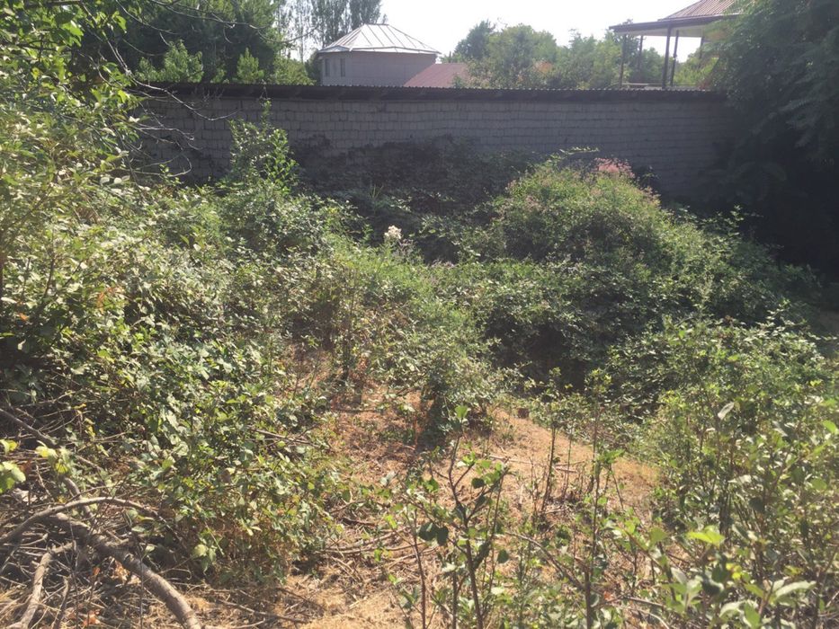 Продаётся Дача за посёлком Улугбек