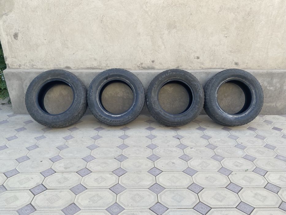 Шины комплект  размер 285/60/18