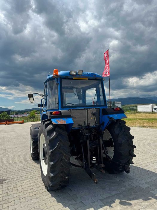 Tractor New Holland TL90