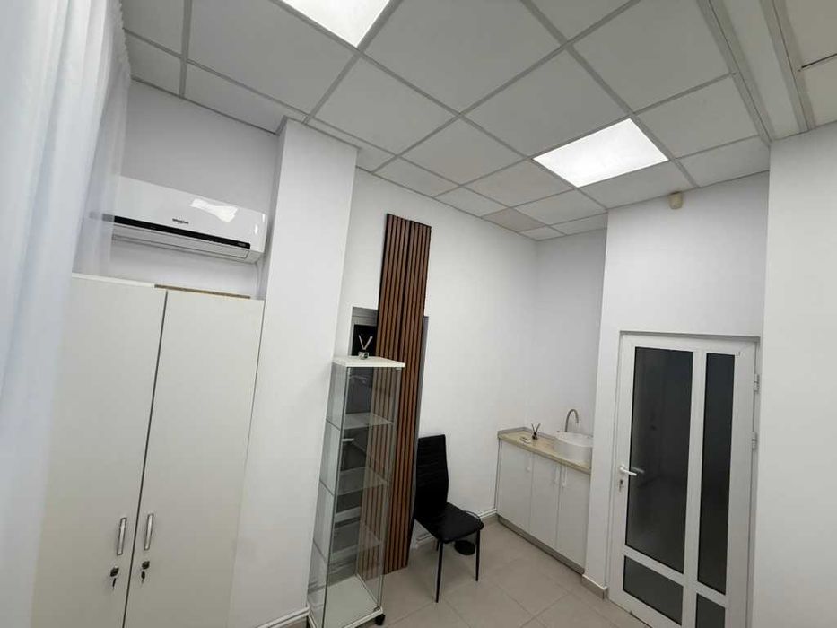 Camera salon infrumusetare