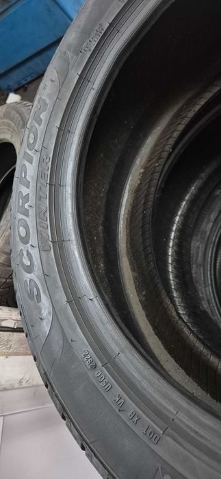 anvelope Pirelli 295/40/21 m&s iarna