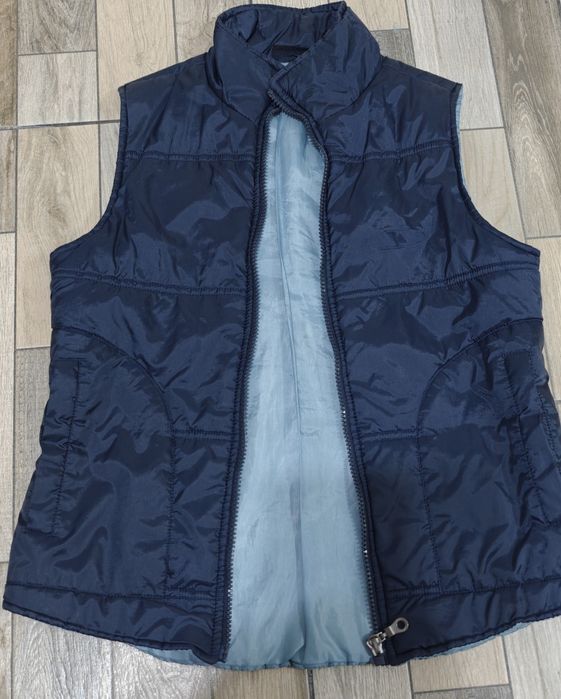 Vestă pentru fetițe. Mărimea 152 cm