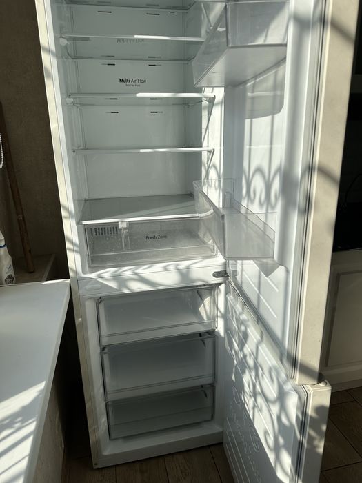 Продаем холодильник в отличном состоянии