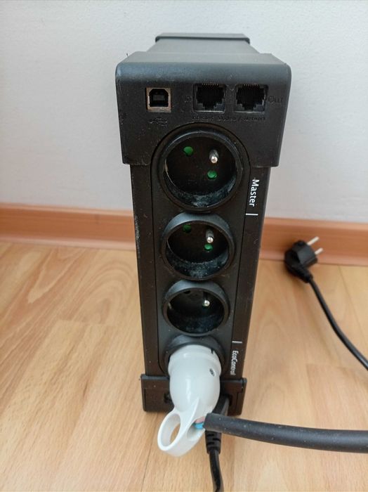 UPS Eaton Elipse 650 merge pe baterie de masina