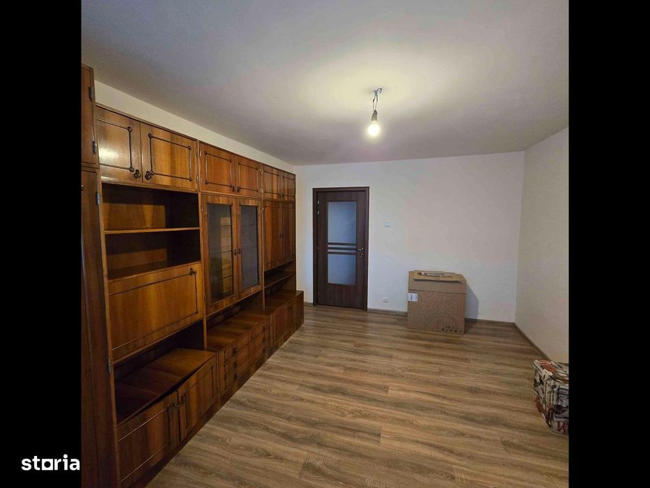 Apartament Hunedoara plus loc de parcare — fotografia 1