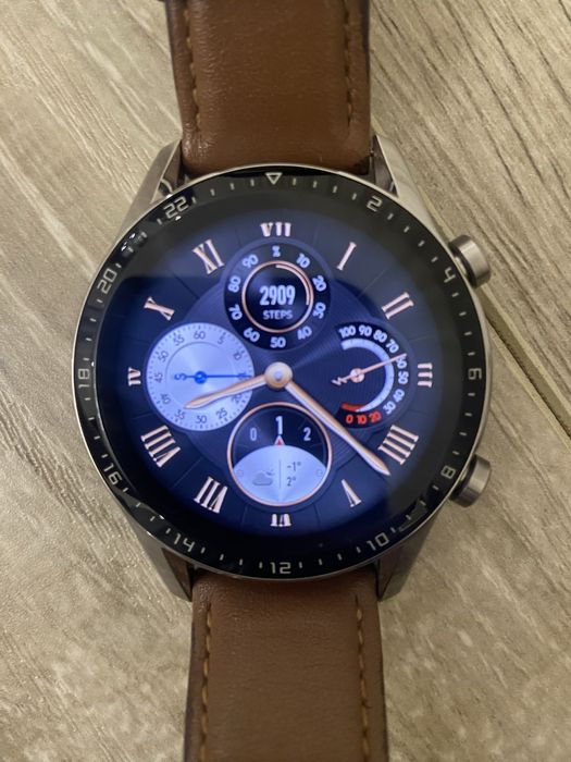 Продам часы хуавей