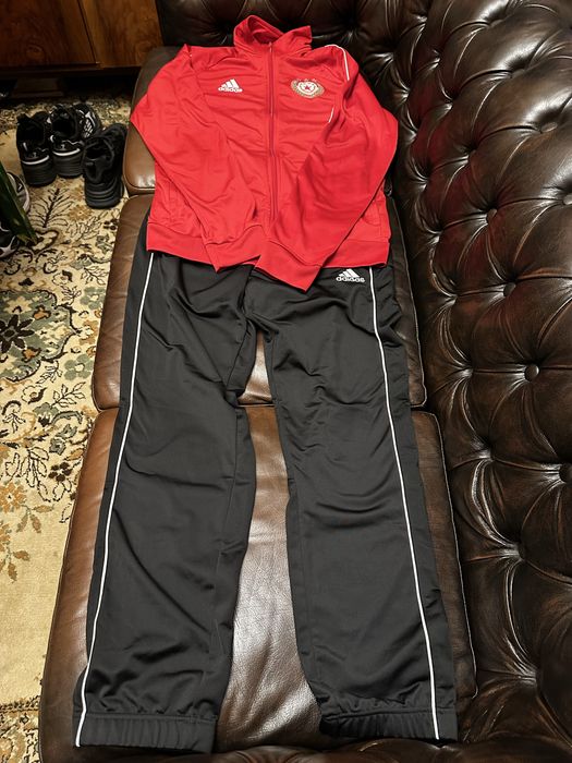 Юношески комлект анцунг ЦСКА