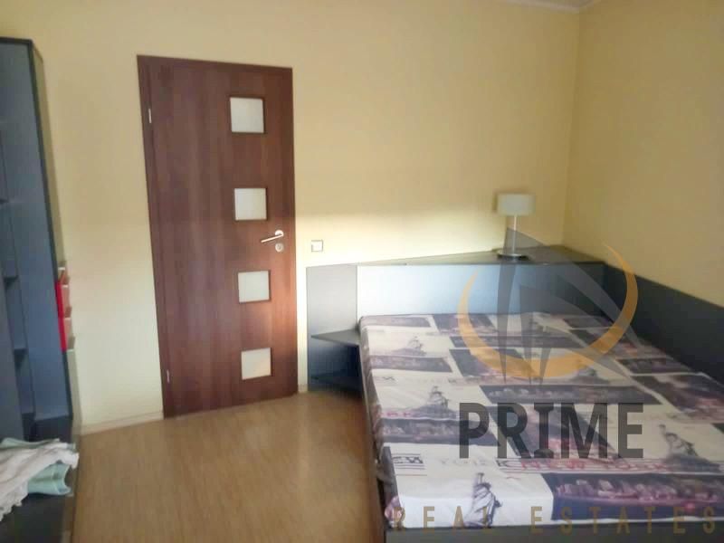 Дава се под наем Двустаен апартамент в Бургас, Славейков - 100 кв.м за 510 € - Снимка #10