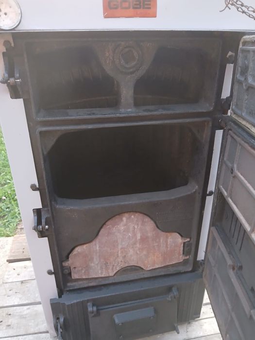 Centrala pe lemne si carbuni Gobe 48 kw