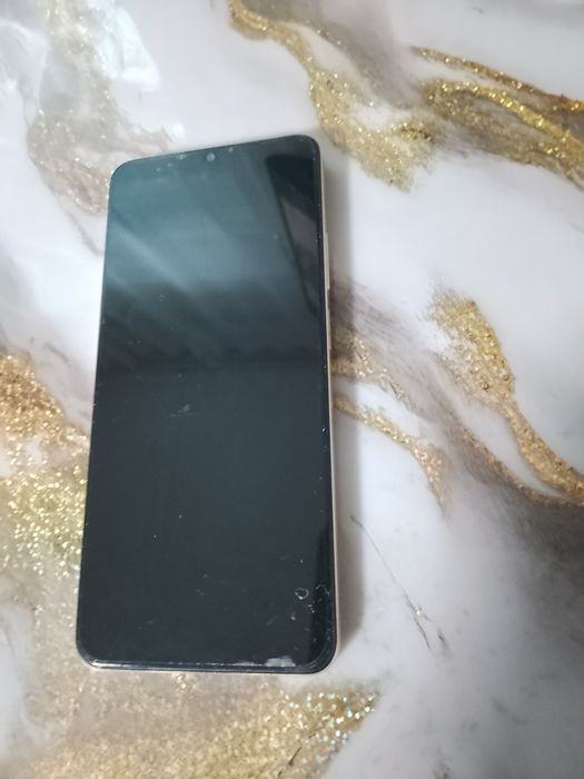 Продам реалми с61