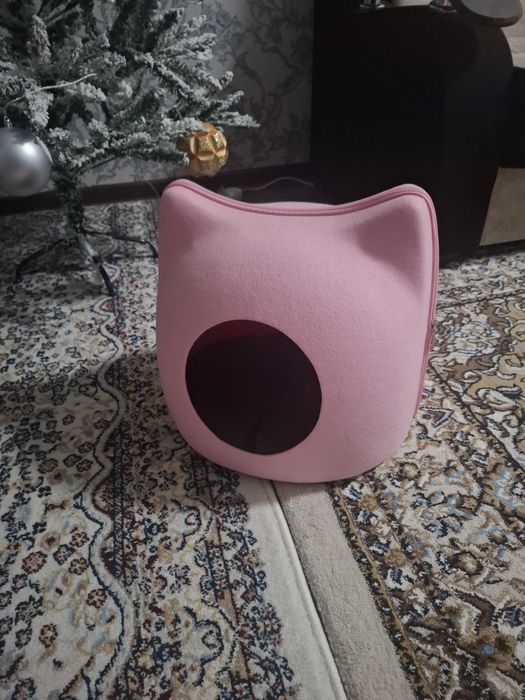 Домик для животных.  Кошки или маленькой собачки.