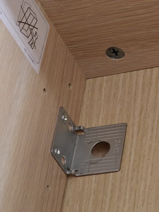 Срочно Шкаф ИКЕА IKEA с двумя штангами