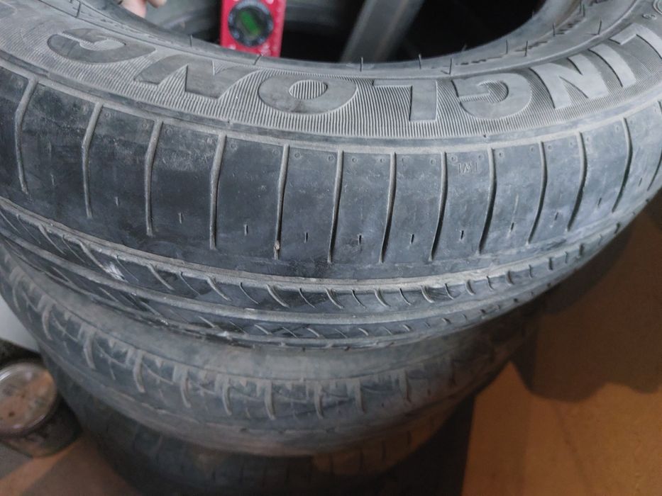 Шины для авто хорошом сост
