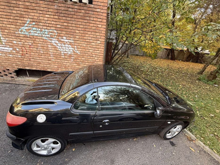 Vând Peugeot 206cc(cabrio)din 2002