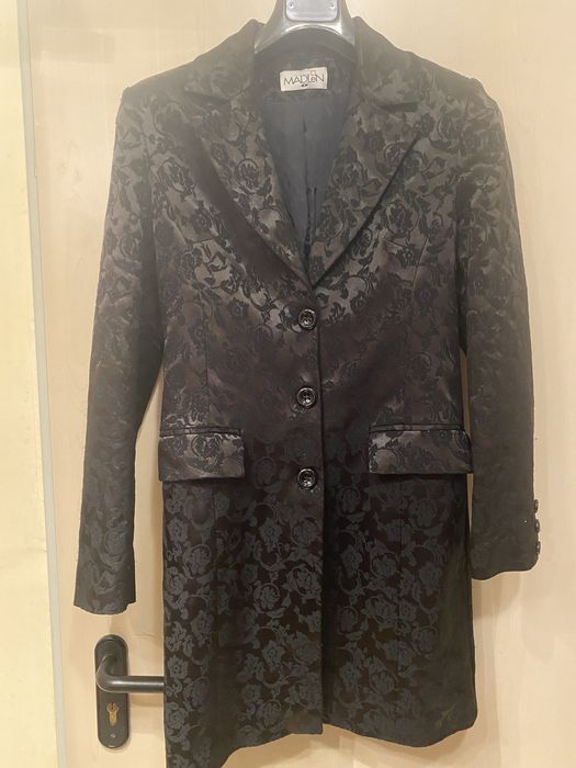 Дамско пролетно есенно палто