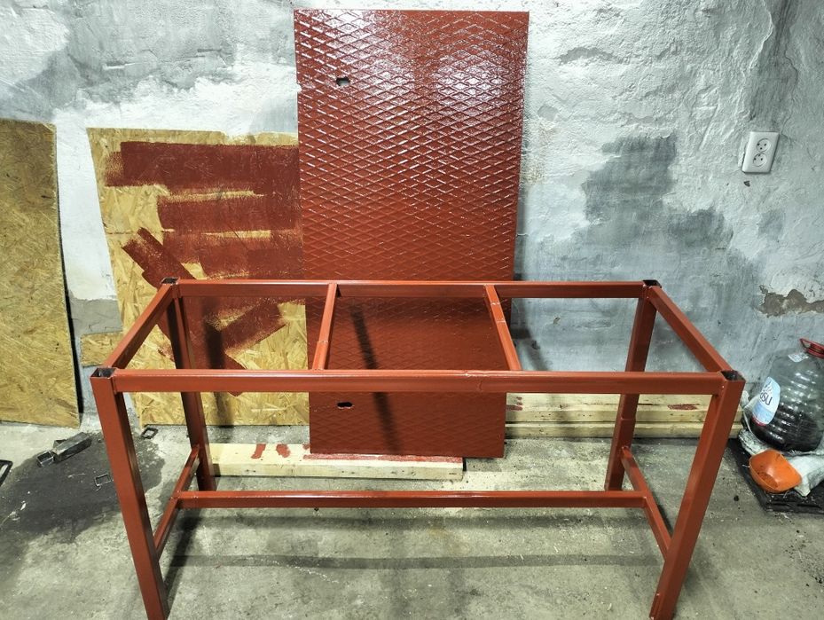 Верстак металлический