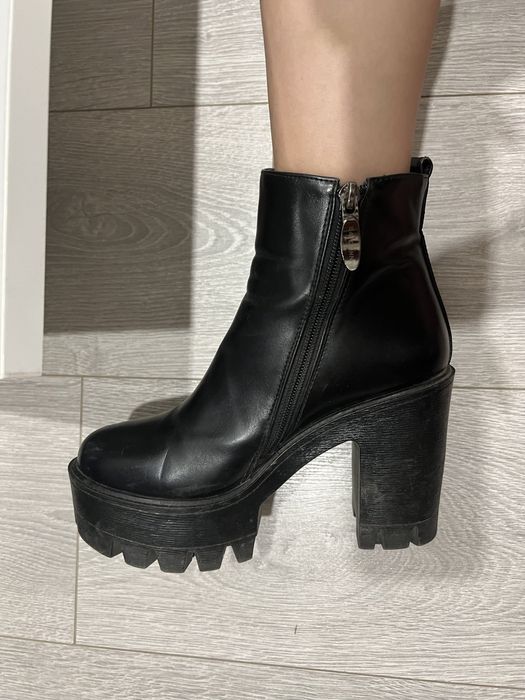 Ботильоны, сапожки, ботинки 35 размер