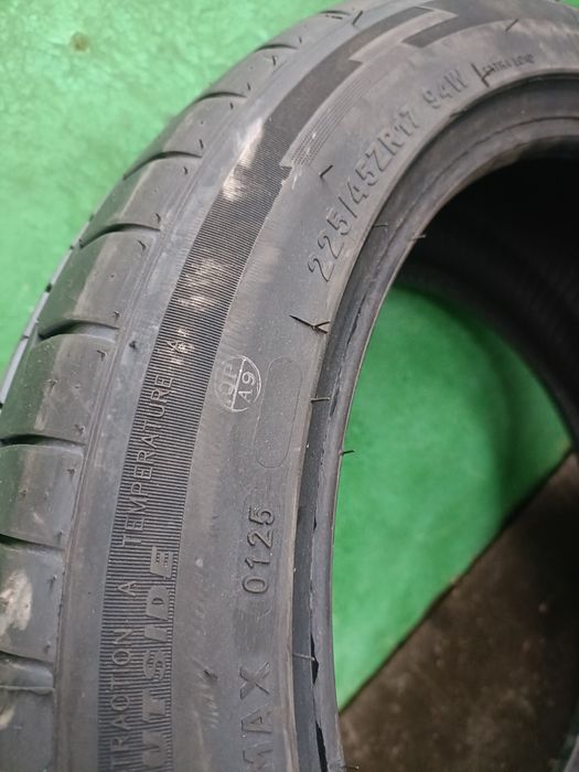 Шины новые 225/45 ZR17 Firemax