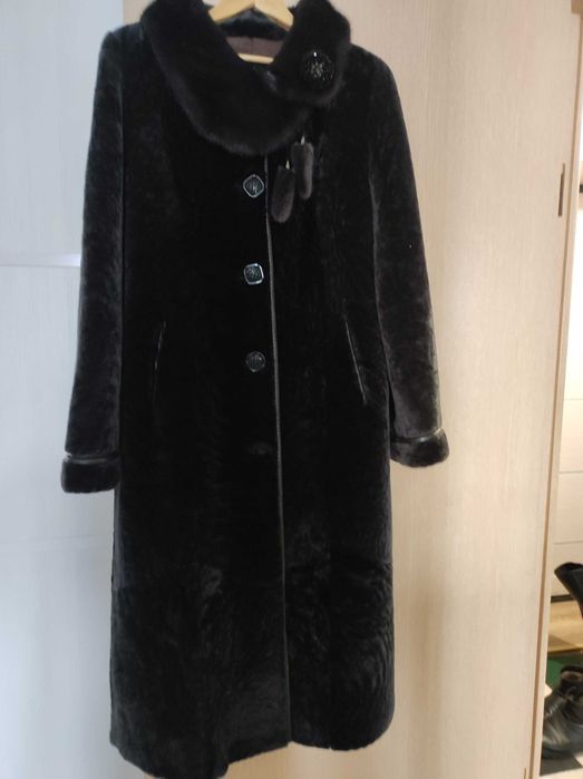 Продам шубу мутон