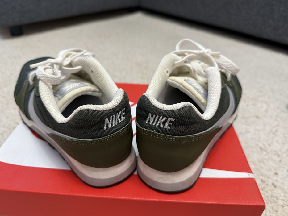 Pantof sport NIKE MD runner 2 sneakers/adidas  nr 36